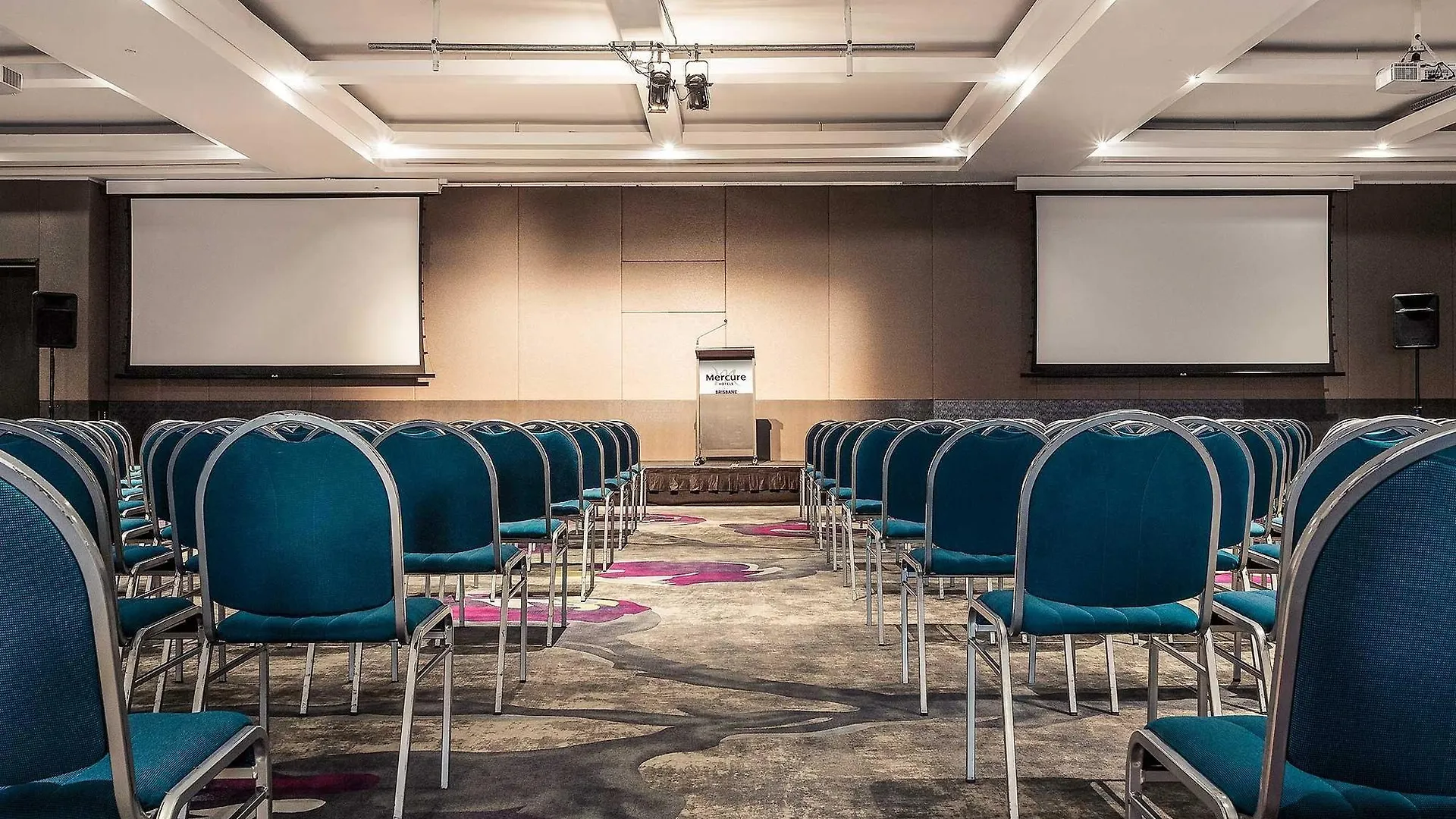 Voco Brisbane City Centre By Ihg Hotel